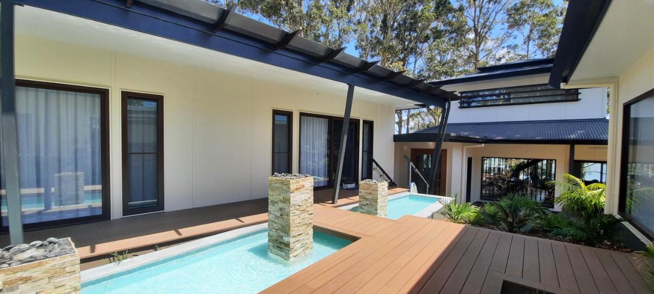 Luxury By The Basin Hotel Sanctuary Point Exterior foto